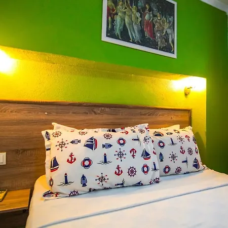 Hotel Vitis 3*