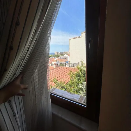 Vitis Τένεδος