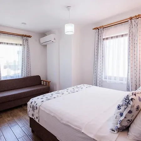 Vitis Hotel