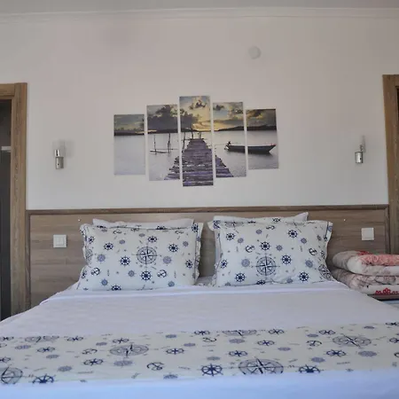 Vitis Hotel
